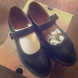 Dr. Marten’s Indica Vintage Smooth Black USW10